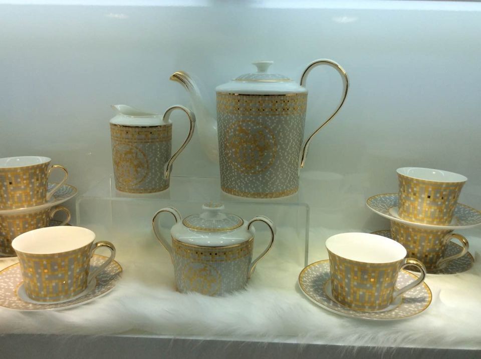 famous brand bone china coffee set tea set ceramic coffee cup and saucer suit teapot tea