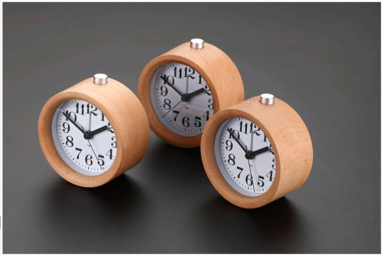 Small Wood Round Alarm Clock Silent Digital Nightlight Desk Alarm Clock