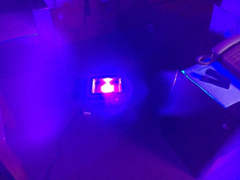 405 nm uv light up