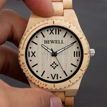 Nuevos artículos en el mercado Vintage reloj de hombre Red Sandal Wood reloj calendario Natural reloj de pulsera de madera
