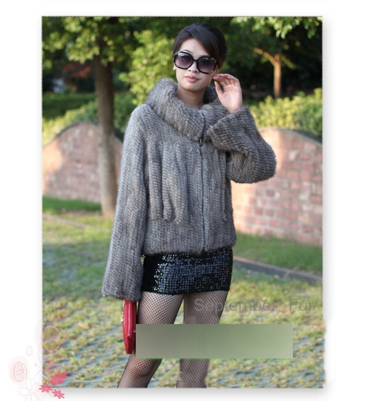 women knitted mink fur jacket (15).jpg
