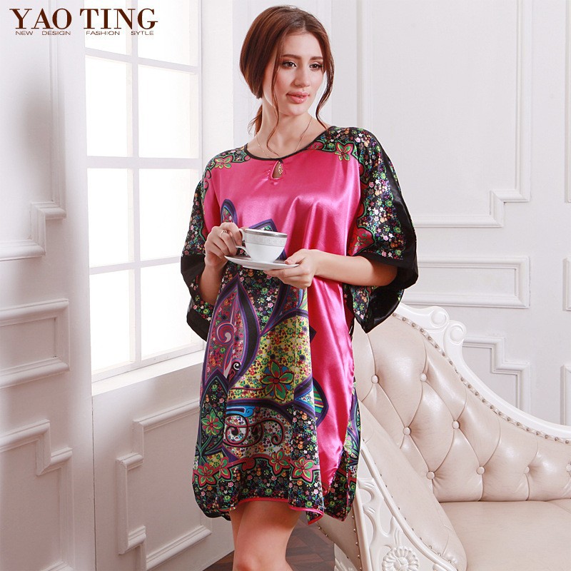 2015-Palace-national-style-plus-size-Ladies-Loose-pajamas-cosy-Printed-sleepwear-Satin-silk-nightgowns-sleepshirts (2)