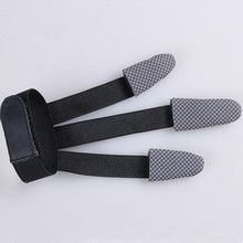 1pc New Hot Outdoors Hunting Supplies Three Finger Archery Shooting Traditional Microfiber Bows Protect Gloves