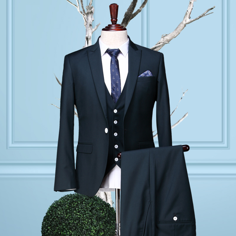 groom single men Groom + groomsmen the groom and groomsmen do have some duties to fulfill when it comes to planning the wedding get help finding vendors for a tuxedo rental or suit. groom single men Groom + groomsmen the groom and groomsmen do have some duties to fulfill when it comes to planning the wedding get help finding vendors for a tuxedo rental or suit.