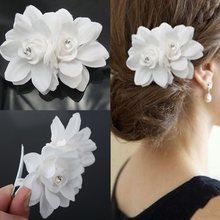 Elegant Crystal White Flower Bride Barrettes Hair Accessory Wedding Veil Bridal Veil Wedding Accessories Brides Hair Decoration