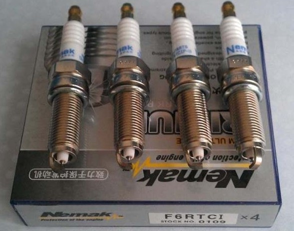 Replacement Parts Iridium platinum spark plugs for mercedes benz R350 S350 3 5L M272 engine ignition