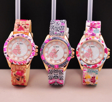 Relogio feminino 2015 moda Rhinestone de lujo Casual Brand reloj de cuarzo 100% genuino de silicona banda mujeres de relojes de vestir