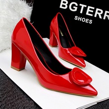 Size 34-39 Women Thick high heels Pointed OL Pumps fashion women Pump 6 color women shoes Wedding Shoes Sapato Feminino