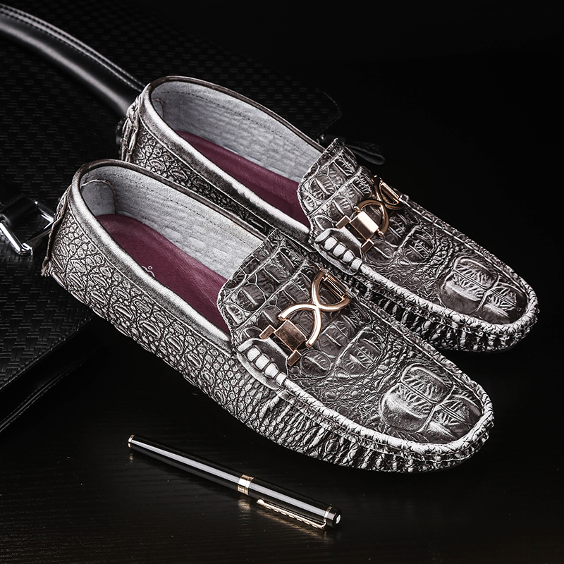 chaussure en peau de crocodile