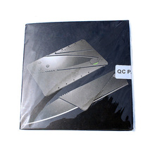 10 unids/lote herramientas de la carpeta del cuchillo de bolsillo Mini tarjeta de crédito cuchillo plegable de la lámina exterior cuchillo de múltiples funciones al por menor CD caja de embalaje
