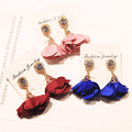 2016 Korea Hot sale jewelry sweet romantic flowers crystal earrings wild temperament female fashion shiny jewelry