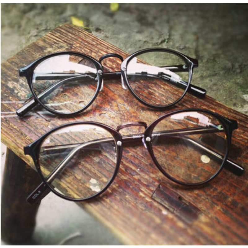 Glasses retro tattoo outdoor