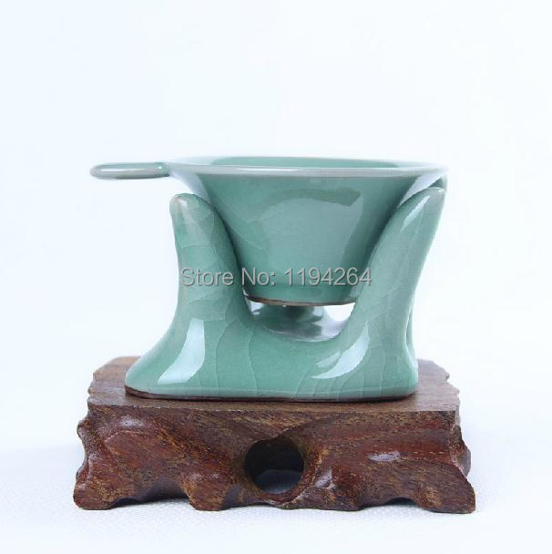 Di Kiln Longquan Celedon Porcelain strainer Stand For Gongfu Tea Handmade