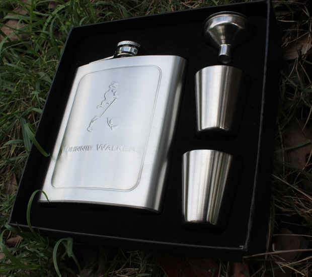 Drinkware New Hip Flask Set 8oz Men outdoor Portable Stainless Steel Flagon Wine Bottle With Gift