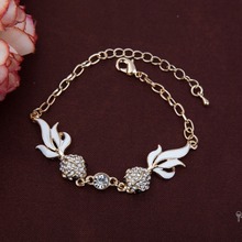 Pave Setting imitation diamond cute Goldfish fashion alloy Bracelet Women