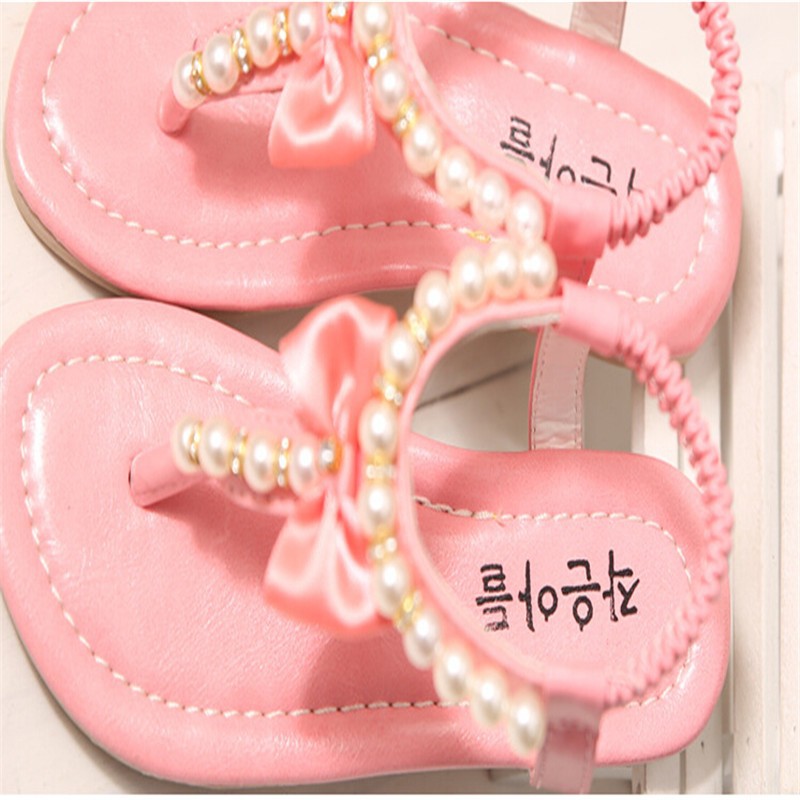  Summer High Quality Children Shoes 4 Colors Sweet Pearl Crystal Shoes Girl Princess Style Soft Leather Beading Girls Sandals