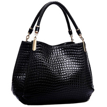 2015High quality PU women handbag. Braided handle, three pockets. Large capacity crocodile handbags 3 colors free shipping