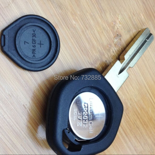 BMW Transponder key shell 4 track with Light (1).jpg
