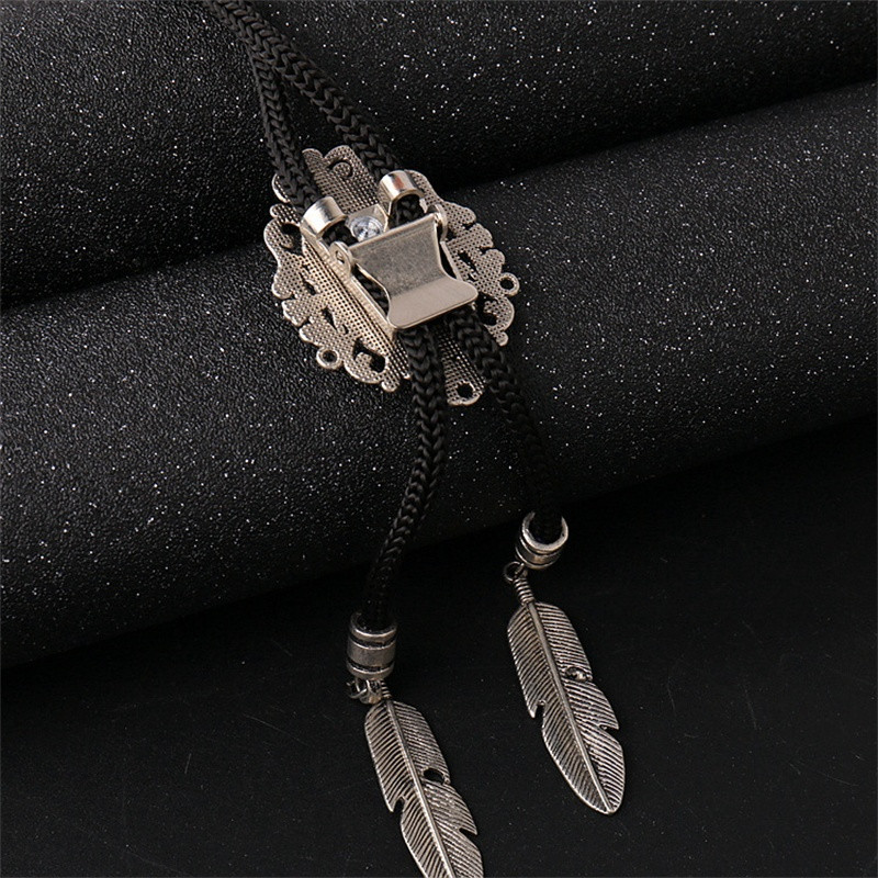 Mantieqingway Handmade Neckwear Bolo Ties for Men Aristocratic Style Bolo Poirot Ties Round