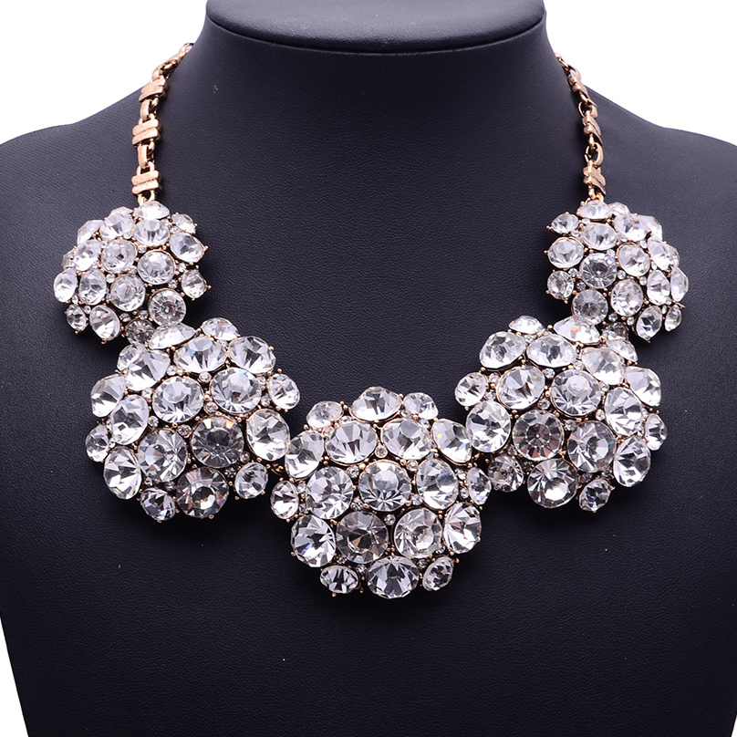 2015 New Fashion XG116 High Quality Ultra luxury Necklaces Pendants Pure Crystal Statement Necklace Crystal Flower