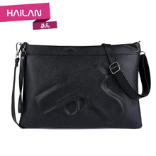 2016 New Vintage Designer Women’s handbags Shoulder Messenger Bag 3d gun Clutch PU Leather Pistol Bag Chain Ladies Crossbody Bag