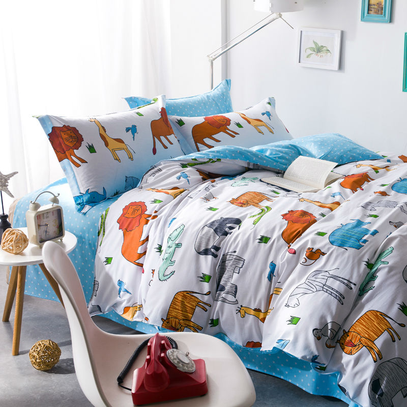 Zoo cartoon kids cotton bedding sets queen size 4pc duvet cover set/5pcs silk comforter set fast shipping