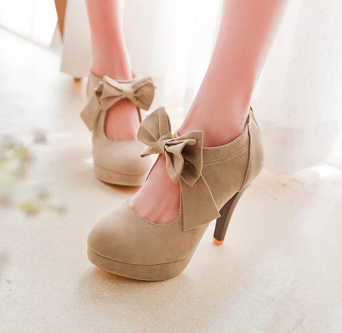 Woman's size 12 dress shoes