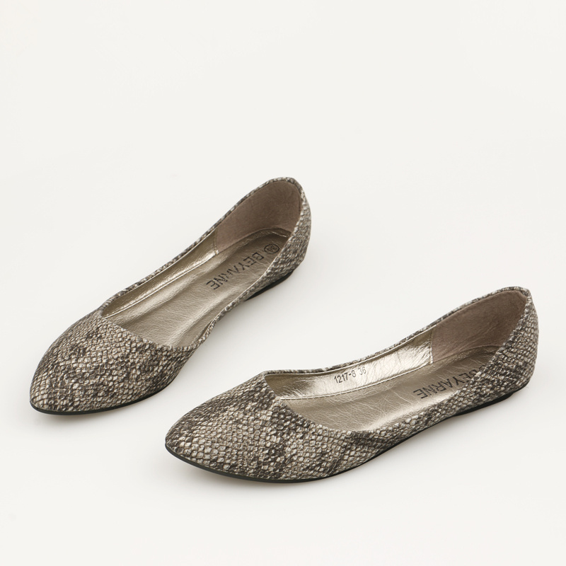 snake flats