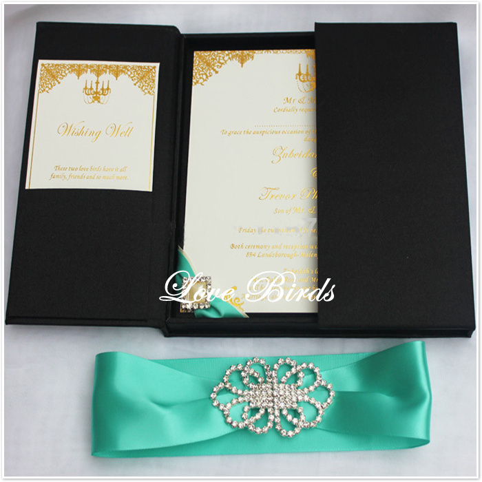 Luxury wedding invitations price