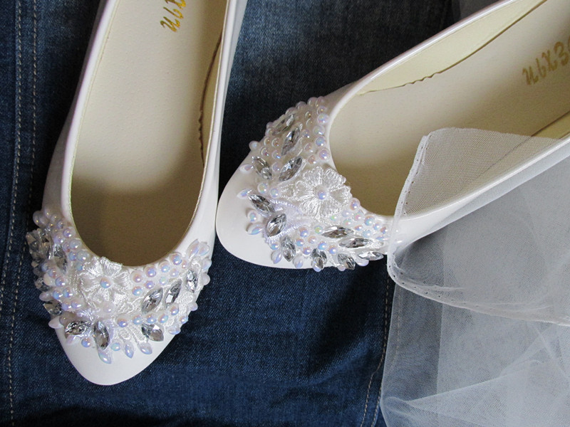 white bridal shoes with stone