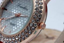 Wholesale 2016 New watch women Rhinestone women wristwatches Wedding Party Gift Wristwatch Fashion Casual PU Strap