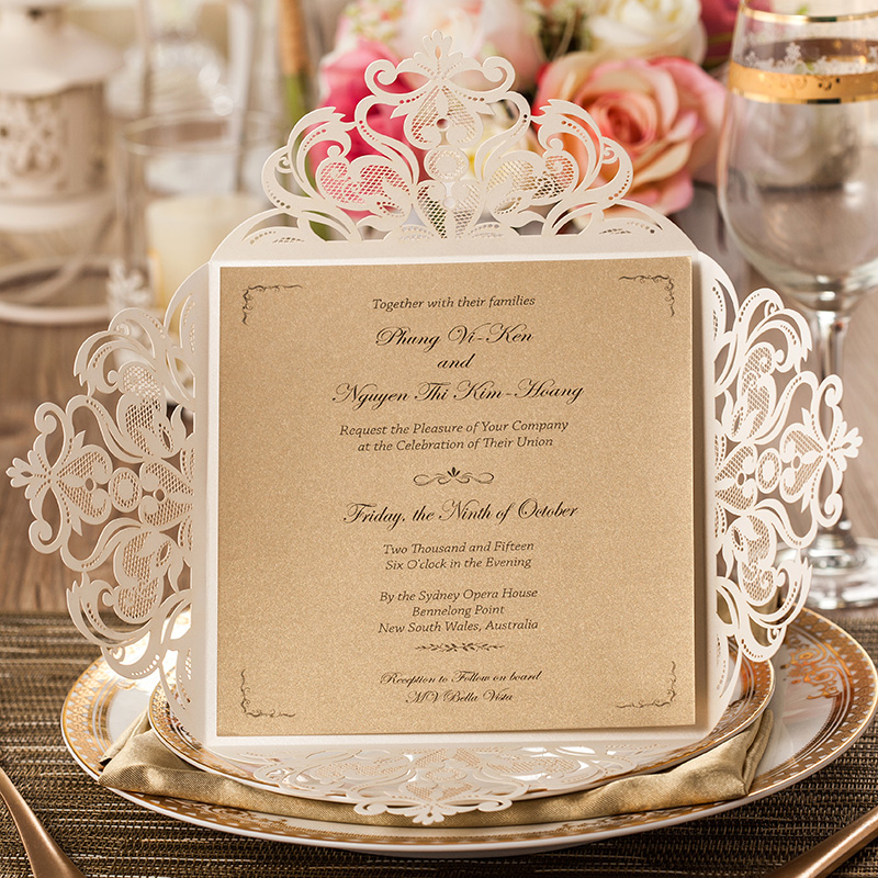 50pcs Wishmade Laser Cut Lace Flower Elegant Wedding Invitations