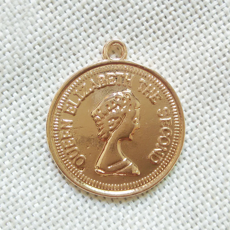 pendants bails clasp charms necklace charm coins queen head coin queen Elizabeth jewelry making round floating
