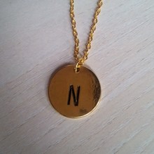 2015 Initial necklace personalized Discs Charm Custom Letter friendship Jewelry Gift Golden Round Plate