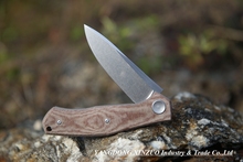 XINZUO 2015 NEW Shirogorov Cannabis made ceramic ball bearing washer folding knife D2 steel with titanium