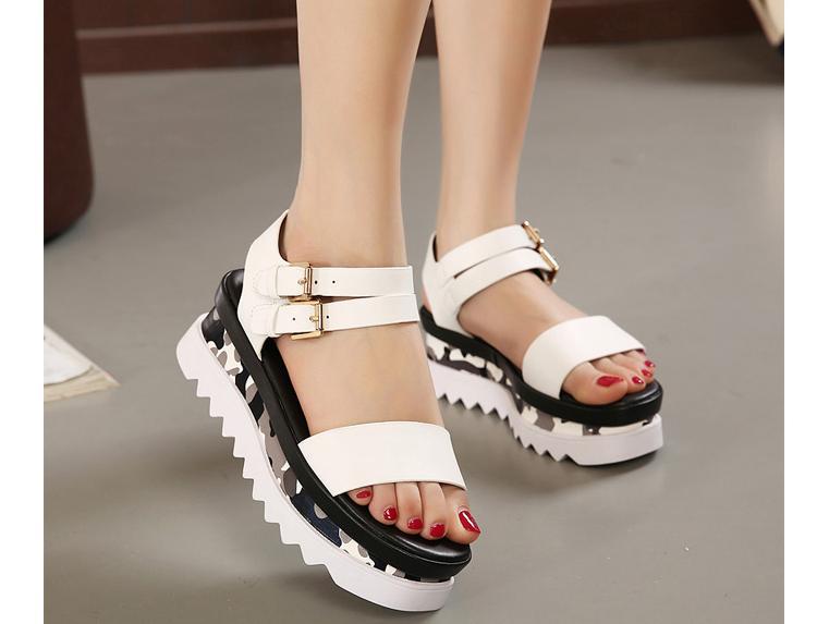 http://g02.a.alicdn.com/kf/HTB1K5yMHVXXXXaoaXXXq6xXFXXXd/Chunky-font-b-Wedges-b-font-Platform-Thick-Sole-Sandals-White-font-b-Black-b-font.jpg