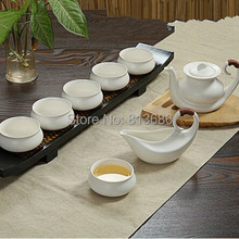 Specialized White and Green Ceramic Kung Fu Tea Set Traditional Chinese Teapot Set with Tea Strainer