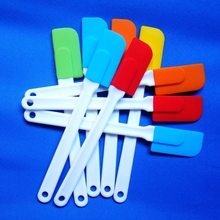 Wholesale(2pcs/lot) Silicone Scraper Small Spatula Cake Tool Cutting cake bread Kitchen Accessoris High Temperature