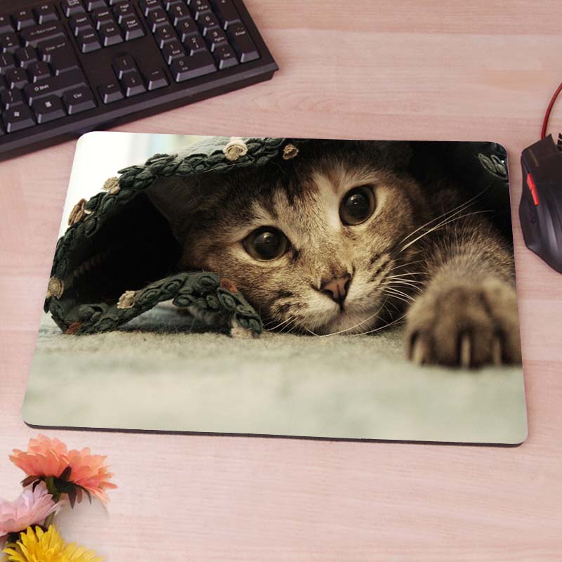 Cat Under A Rug Anti-Slip Rectangle Mouse Pad Customized Supported 220mmx180mmx2mm