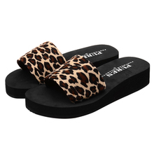 2016 Summer Style Fashion Women Sandals Flip Flops Trifle Heels Platform Casual Shoes Beach Slippers Med Heels Enjoy Holiday