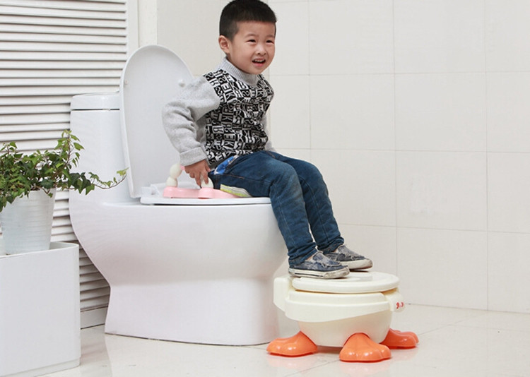 Kawaii Baby Travel Potty Training Orinal Multifunctional Baby Plastic Toilet Seat Cute Duck Comfortable Toilet Chair For Kids (4)