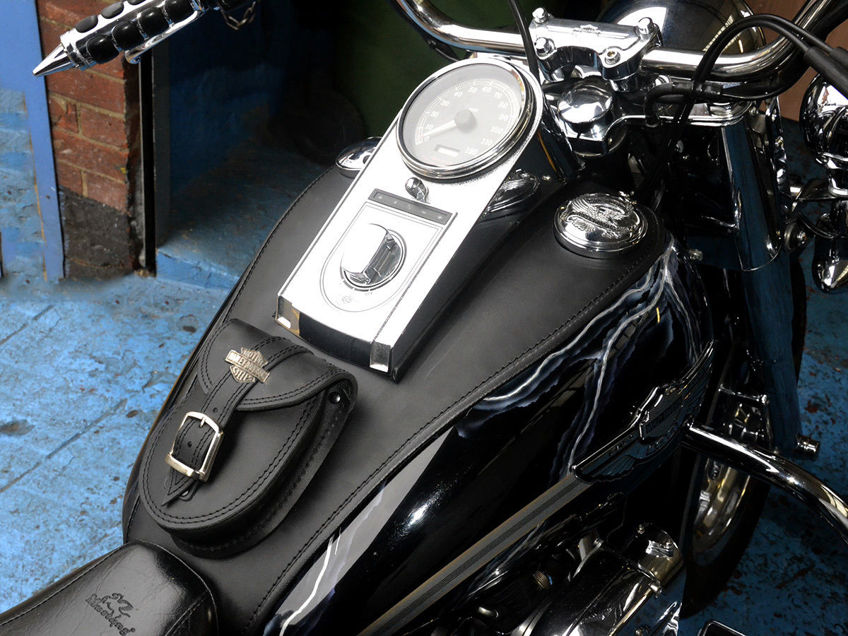 Tangki Tas Untuk Harley Softail Fatboy Heritage Deluxe Kulit Penutup Tangki Panel Pad Pria Bib Aksesoris Motor Leather Tank Cover Bibleather Harley Aliexpress