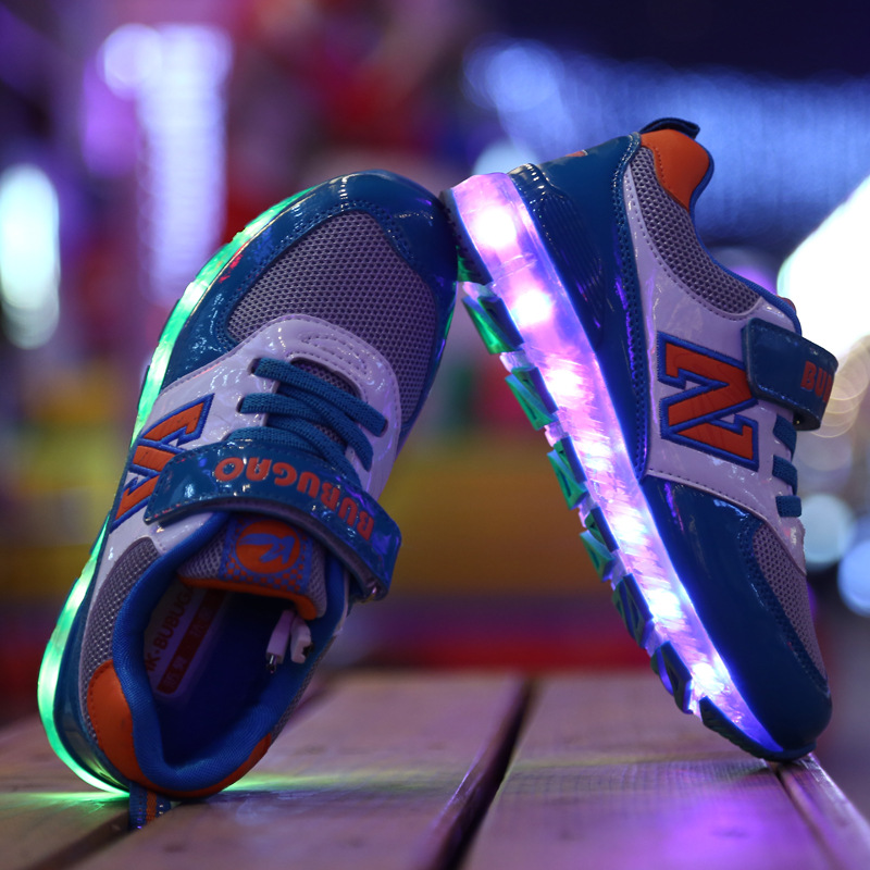 2015 New Children Charging Lighted Shoes Fashion Sneakers Boy Girls Brand Led Lamp Luminous Baby Brand 8 Colors Led Shoes 5401