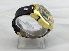 The new men s watch men s luxury brand S waves outdoor sports and leisure