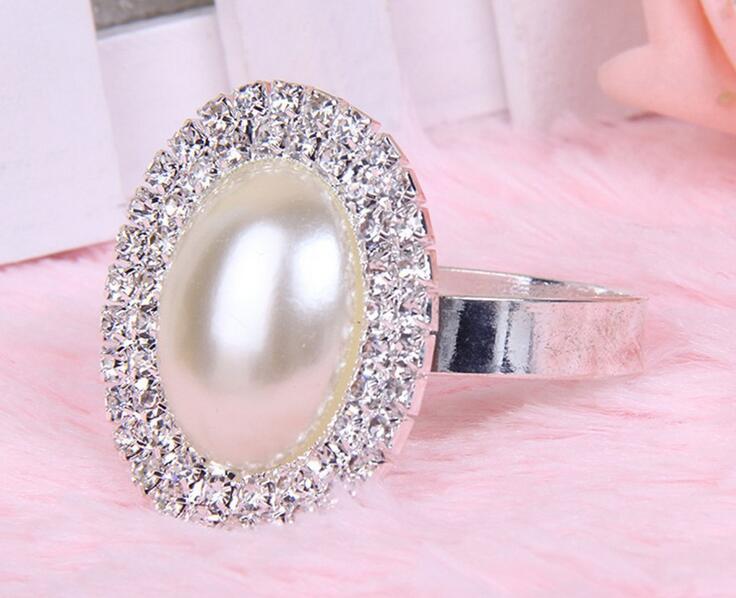 12pcs Oval Cream Pearl Crystal Rhinestones Napkin Ring Serviette Buckle Holder Decoration For Wedding Banquet Dinner Decor Favor