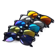 2015 new fashion Men Women New Sunglasses Driving Outdoor sports Eyewear cool Retro Glasses L07372