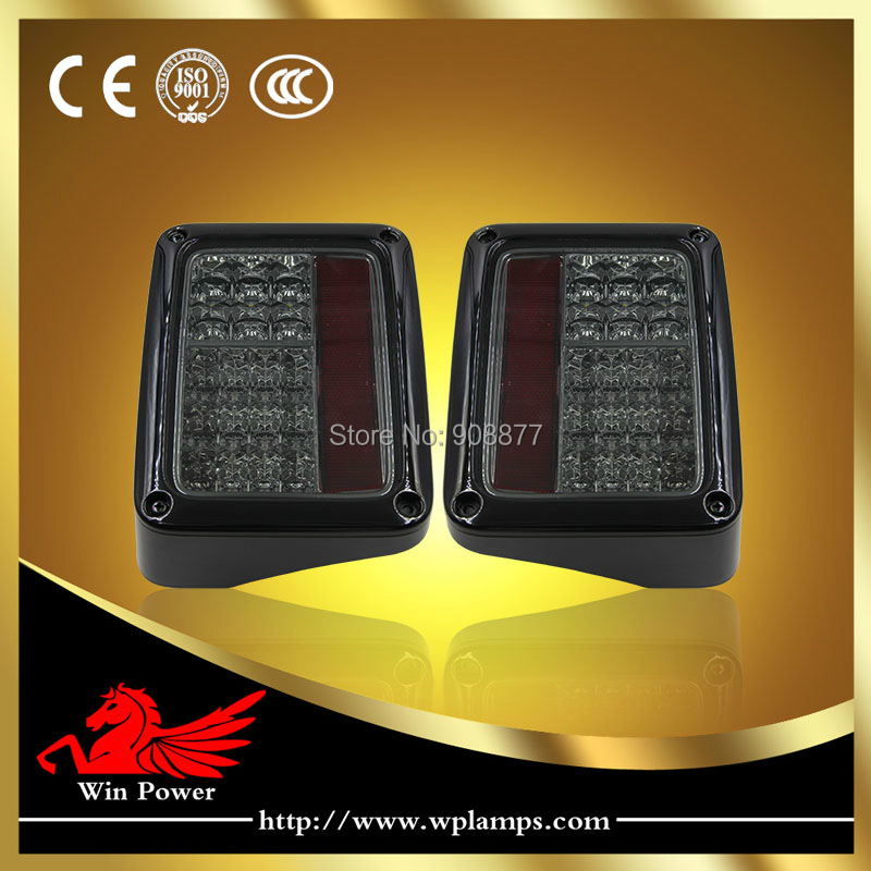 Jeep wrangler tail light 1.jpg