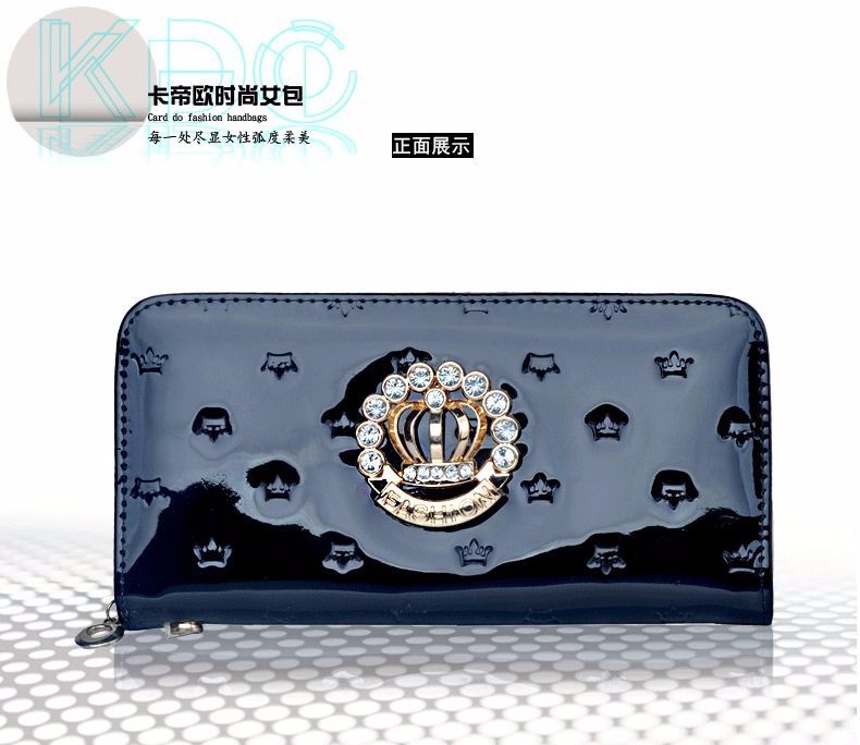 2527679718_893972994