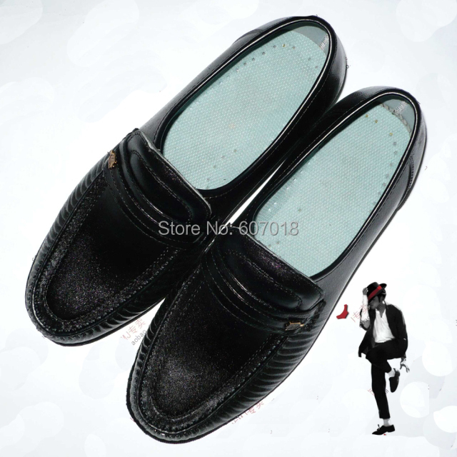 MJ Michael Jackson Classic Collection Moonwalk Dancing Punk Leather