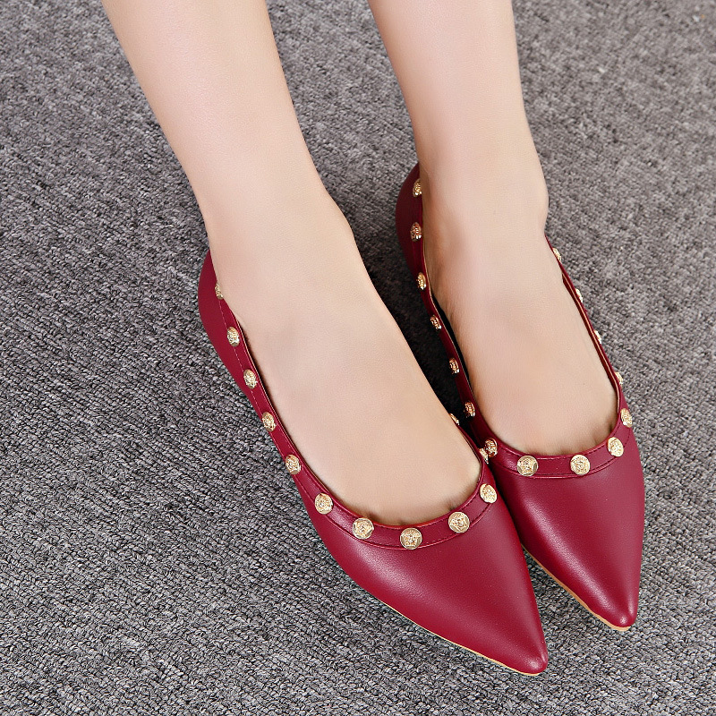 2014 Korean fashion nail rivet point flat flat heels shoes 827